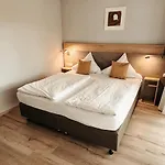 Komm' In Hotel 4*