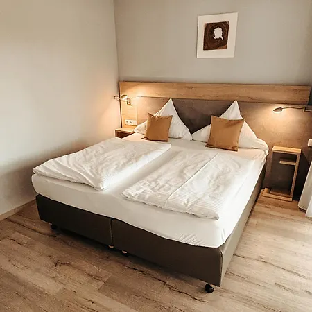 Komm' In Hotel 4*