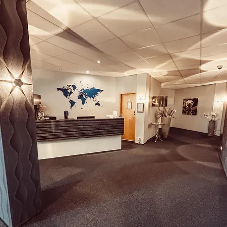 Komm' In فندق 4*