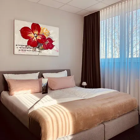 Komm' In Hotel 4*