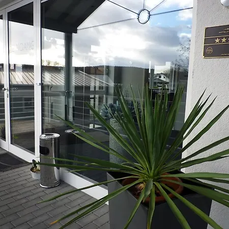 Komm' In فندق 4*